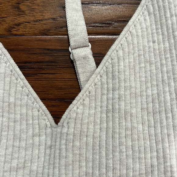 NWOT Aritzia 2 piece skirt set - Picture 4 of 8